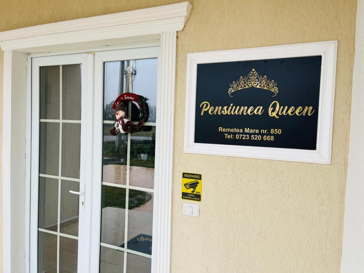 Pensiunea Queen Remetea Mare Luaran gambar